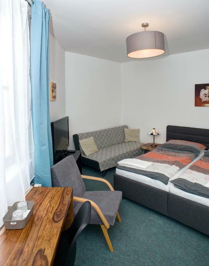 Pension Pegast Ceske Budejovice Exterior foto